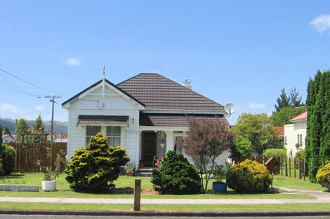 Photo of property in 10 Ngarongo Street, Te Kuiti, 3910