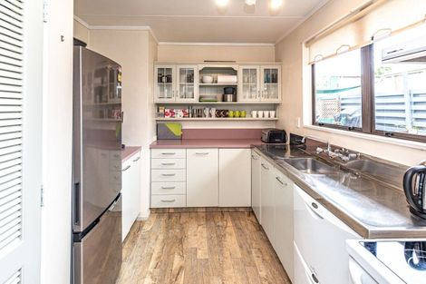 Photo of property in 2 Hampton Place, Springvale, Whanganui, 4501