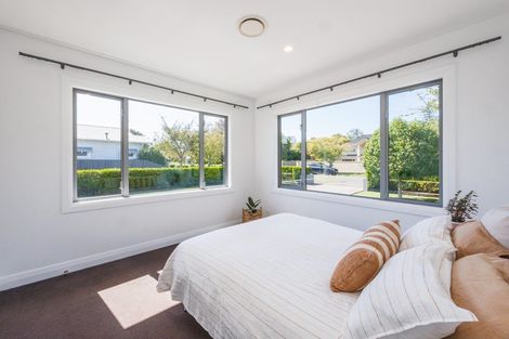 Photo of property in 92 Marne Street, Hokowhitu, Palmerston North, 4410