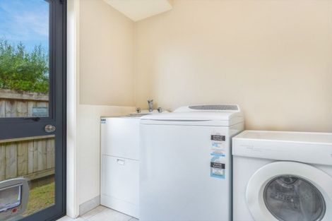 Photo of property in 5 Cranbrook Place, Rototuna North, Hamilton, 3210