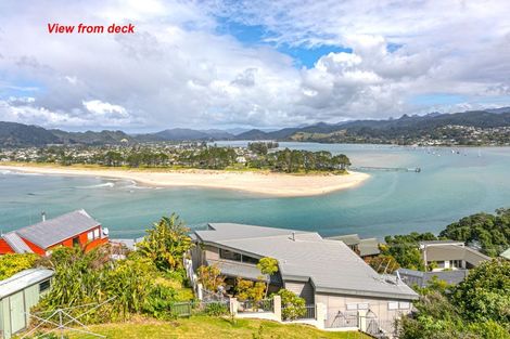 Photo of property in 195 Paku Drive, Tairua, 3508