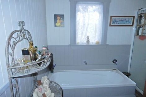 Photo of property in 2 Porritt Place, Putaruru, 3411