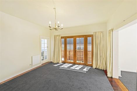 Photo of property in 10 Rimu Road, Kelburn, Wellington, 6012
