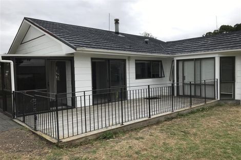 Photo of property in 46 Carnoustie Drive, Wattle Downs, Auckland, 2103