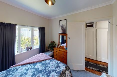 Photo of property in 19 Liverpool Street, Levin, 5510