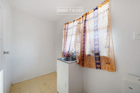 Photo of property in 43a Vine Street, Mangere East, Auckland, 2024