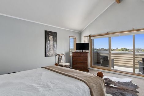 Photo of property in 86 Bert Wall Drive, Omokoroa, 3114