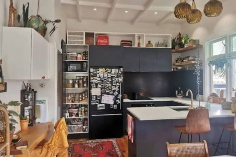 Photo of property in 1/3 Oates Road, Glen Eden, Auckland, 0602