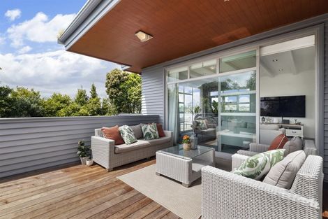 Photo of property in 67a Hastings Road, Mairangi Bay, Auckland, 0630