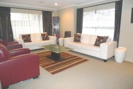 Photo of property in 80 Erlestoke Crescent, Churton Park, Wellington, 6037