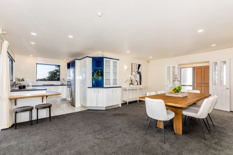 Photo of property in 5 Saint Elizabeth Heights, Normandale, Lower Hutt, 5010