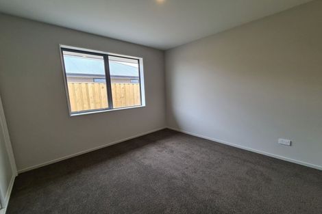 Photo of property in 62 Broadway Parade, Rolleston, 7615