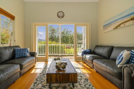 Photo of property in 49 Kaimarama Road, Kaimarama, Whitianga, 3591