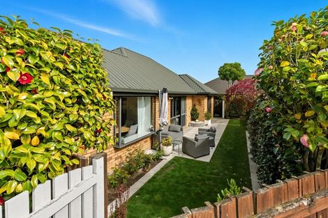 Photo of property in 1/5 Jadewynn Place, Halswell, Christchurch, 8025