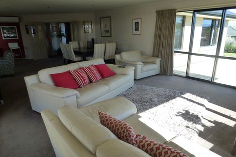 Photo of property in 18 Walnut Grove, Alexandra, 9320