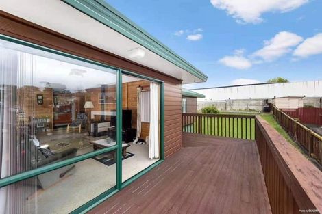 Photo of property in 23 Millstream Drive, Henderson, Auckland, 0610