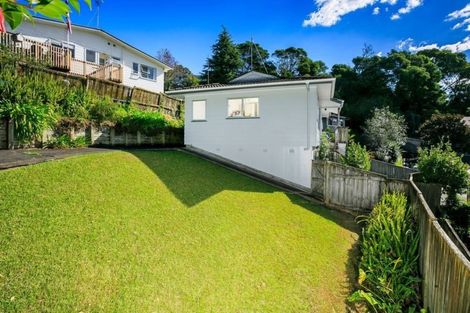 Photo of property in 85a Spinella Drive, Bayview, Auckland, 0629