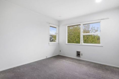 Photo of property in 86 Marlborough Avenue, Glenfield, Auckland, 0629