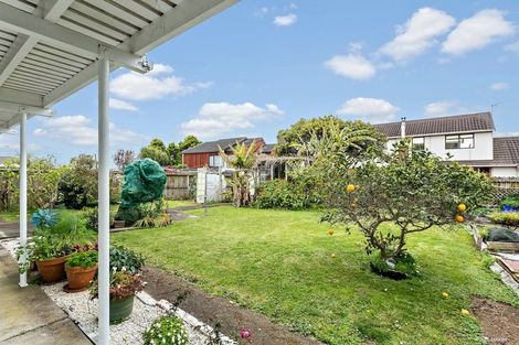 Photo of property in 81 Forrest Hill Road, Milford, Auckland, 0620