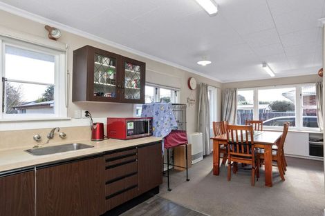 Photo of property in 121 Marshland Road, Shirley, Christchurch, 8061
