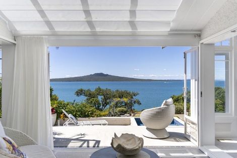 Photo of property in 18 Hamana Street, Narrow Neck, Auckland, 0622