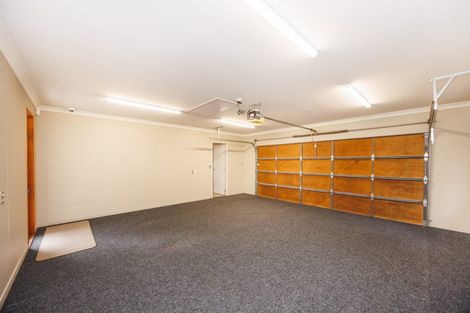 Photo of property in 7 Titirangi Drive, Fitzherbert, Palmerston North, 4471