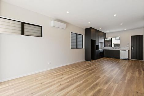 Photo of property in 70 Opoka Street, Papakura, 2110