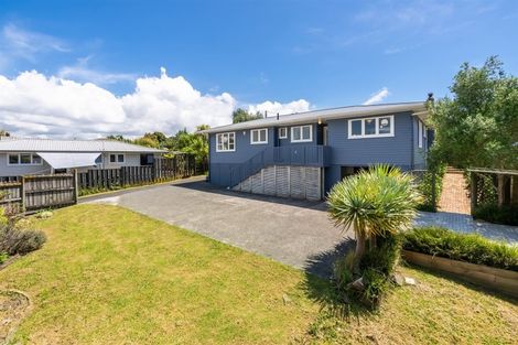 Photo of property in 1/24 Lyttelton Avenue, Forrest Hill, Auckland, 0620