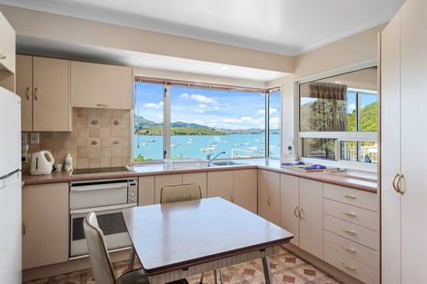 Photo of property in 31 Harbour View Terrace, Cass Bay, Lyttelton, 8082