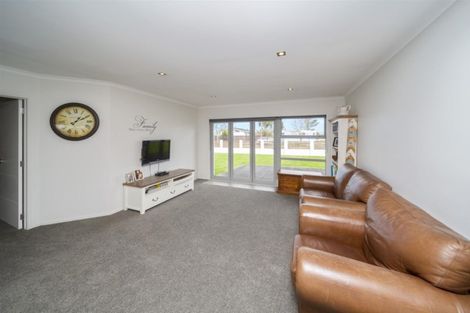Photo of property in 24a Fantham Street, Hawera, 4610