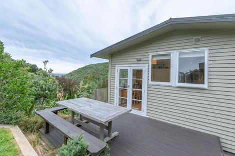 Photo of property in 99 Houghton Bay Road, Houghton Bay, Wellington, 6023