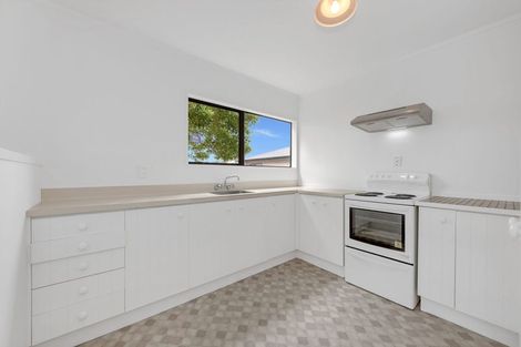 Photo of property in 1/278 Birkdale Road, Birkdale, Auckland, 0626