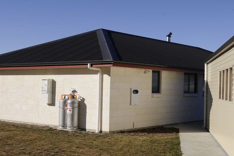 Photo of property in 70 Gordon Street, Kurow, 9435