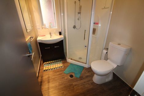 Photo of property in 2 Elder Street, North Dunedin, Dunedin, 9016