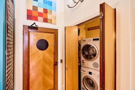 Photo of property in Dominion Apartments, 4/80 Victoria Street, Wellington Central, Wellington, 6011