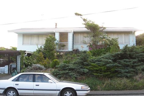 Photo of property in 17 Leinster Avenue, Raumati South, Paraparaumu, 5032