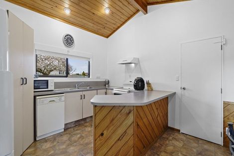 Photo of property in 48 Lagoon Place, Poike, Tauranga, 3112