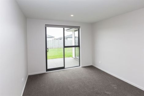 Photo of property in 10 Kingsbridge West, Burwood, Christchurch, 8083