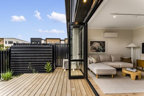 Photo of property in 3 Yozin Road, Swanson, 0612