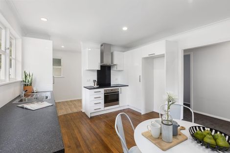 Photo of property in 129 Wainuiomata Road, Wainuiomata, Lower Hutt, 5014