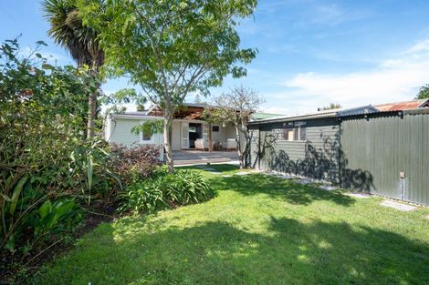 Photo of property in 5 Grove Road, Haumoana, 4102