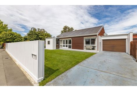 Photo of property in 23 Glenside Avenue, Ilam, Christchurch, 8041