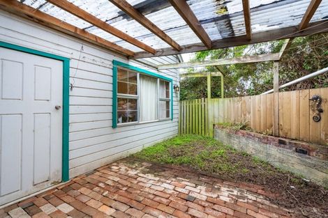 Photo of property in 13 Junction Road, Ravensbourne, Dunedin, 9022