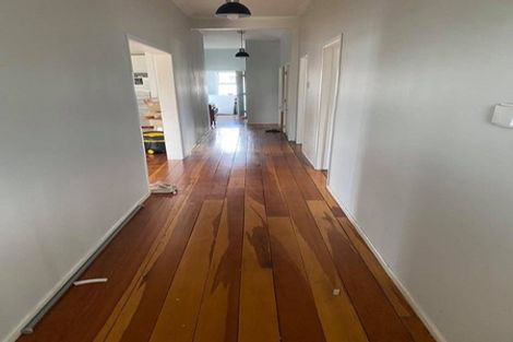 Photo of property in 82 Te Aroha Street, Hamilton East, Hamilton, 3216