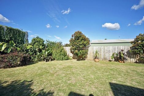 Photo of property in 12 Cameron Road, Te Puke, 3119