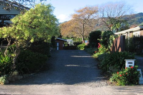 Photo of property in 7a Fleetwood Grove, Waikanae, 5036