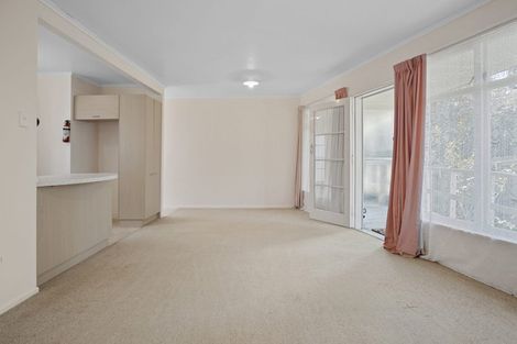 Photo of property in 71b Commercial Road, Helensville, 0800