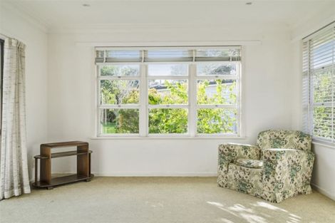 Photo of property in 55 Williamson Avenue, Belmont, Auckland, 0622