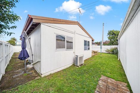 Photo of property in 38a Victor Street, Avondale, Auckland, 1026
