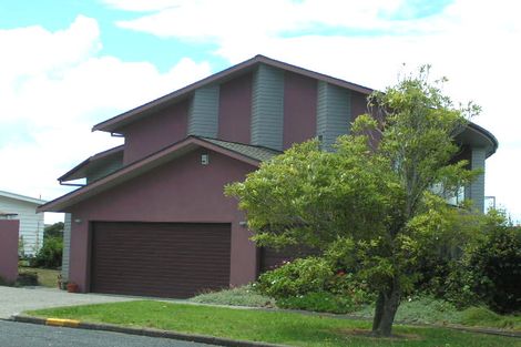 Photo of property in 21 Waimana Avenue, Northcote Point, Auckland, 0627